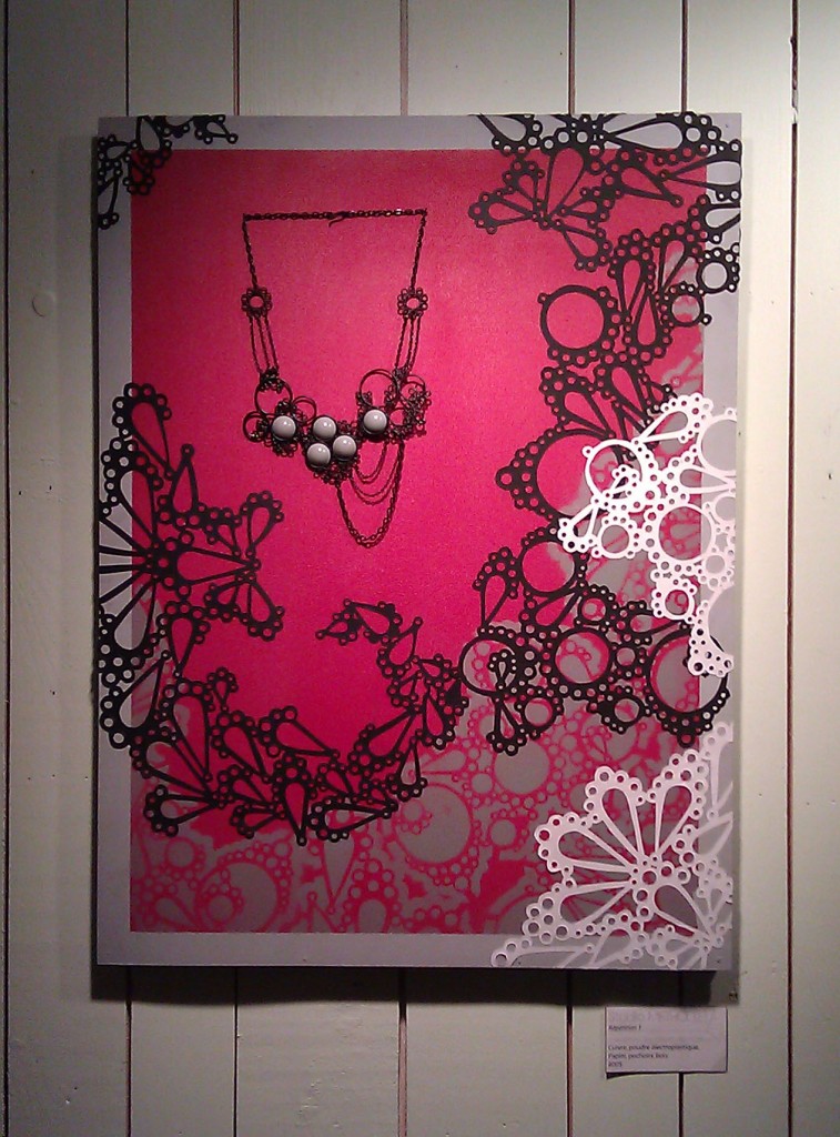 répétitions, large powdercoated necklace on paper cut and stencil background