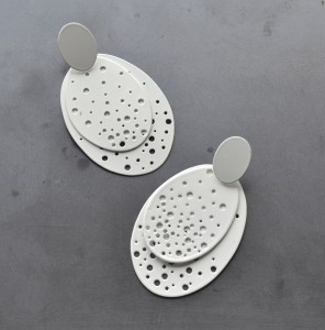 drop oval earrings powdercoated in white with holes